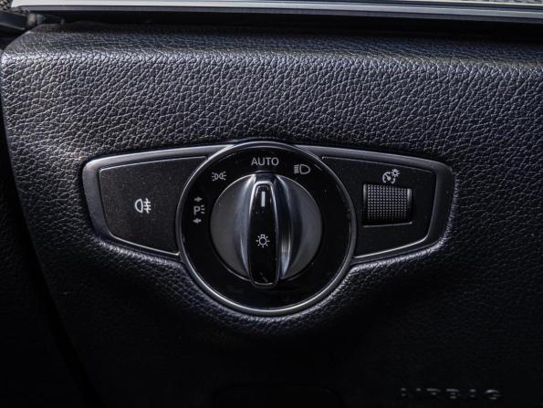 Mercedes-Benz E-Класс V (W213 S213 C238) с пробегом 2018 года, цена 3 180 000 рублей, 122893 км, седан, Автокод Объявления