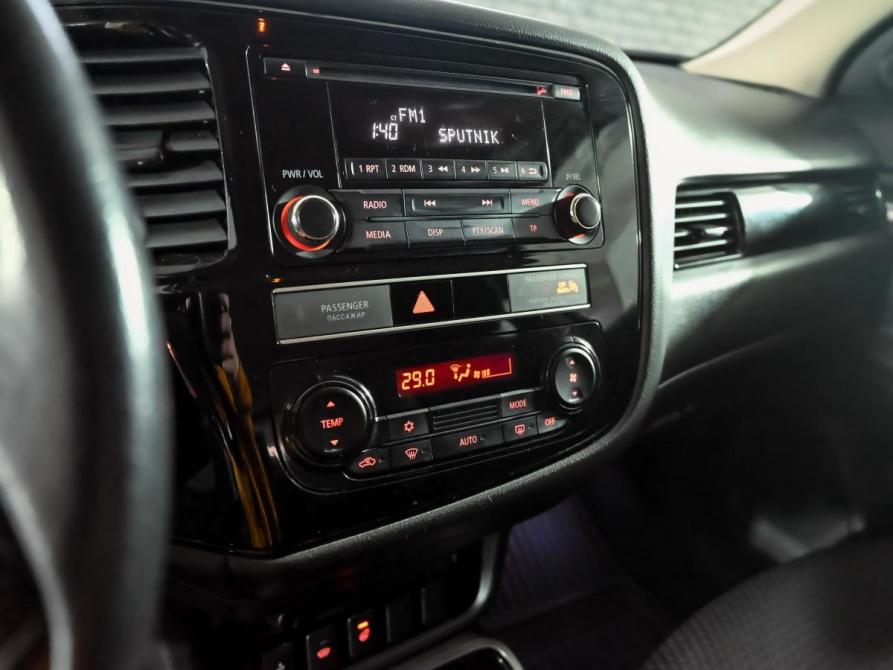 Mitsubishi Outlander III Рестайлинг 3 Екатеринбург  - изображение 14
