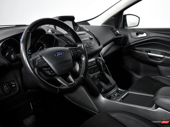 Ford Kuga II Рестайлинг с пробегом 2017 года, цена 1 849 000 рублей, 119340 км, внедорожник, Автокод Объявления
