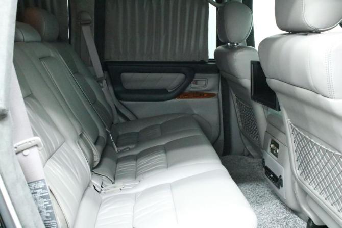 Toyota Land Cruiser 100 Series Рестайлинг 2 с пробегом 2006 года, цена 6 995 000 рублей, 55579 км, внедорожник, Автокод Объявления