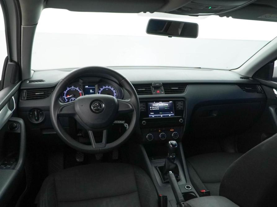 Skoda Octavia III (A7) Рестайлинг Москва  - изображение 6