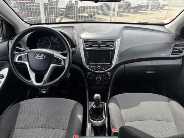 Hyundai Solaris I с пробегом 2012 года, цена 645 810 рублей, 216088 км, хэтчбек, Автокод Объявления