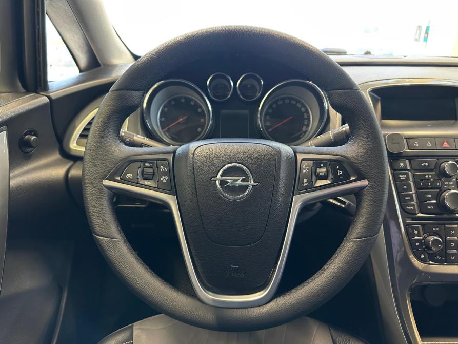 Opel Astra J Рестайлинг Волгоград  - изображение 7