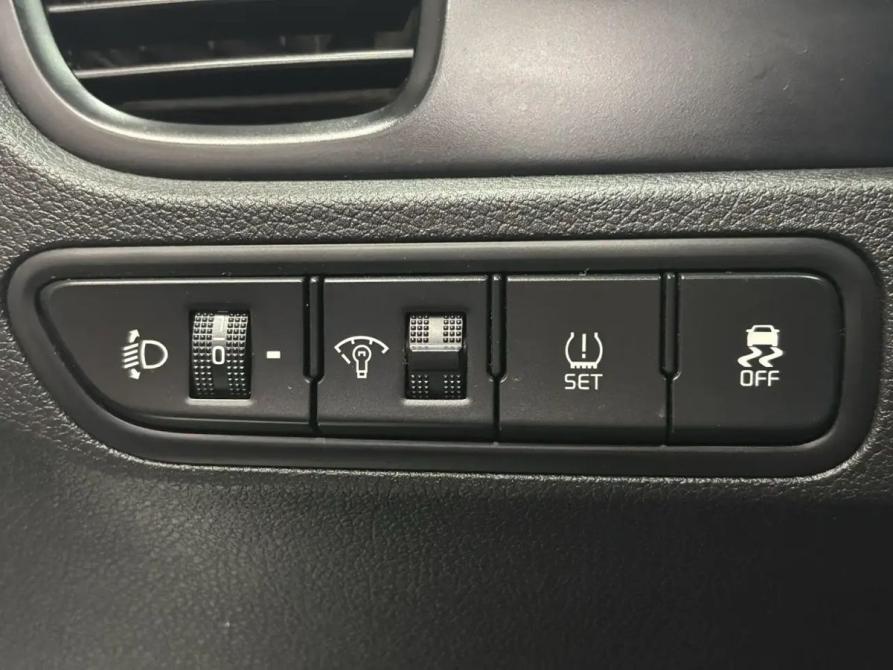 Kia Rio IV Саратов  - изображение 11