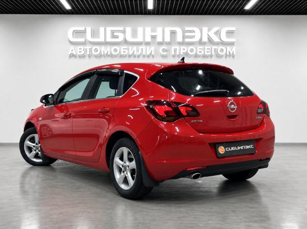 Opel Astra J Рестайлинг с пробегом 2012 года, цена 670 000 рублей, 227252 км, хэтчбек, Автокод Объявления