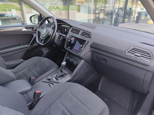 Volkswagen Tiguan II с пробегом 2017 года, цена 2 460 000 рублей, 141000 км, внедорожник, Автокод Объявления