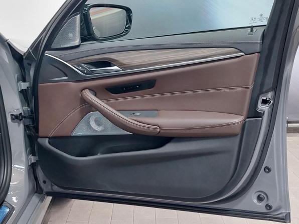 BMW 5 серии VII (G30/G31/G38) Рестайлинг с пробегом 2021 года, цена 5 382 000 рублей, 109788 км, седан, Автокод Объявления