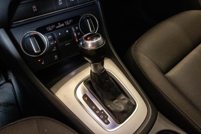 Audi Q3 I (8U) Рестайлинг с пробегом 2015 года, цена 1 899 000 рублей, 151210 км, внедорожник, Автокод Объявления