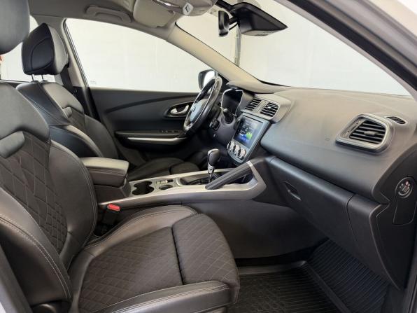 Renault Kadjar I Рестайлинг с пробегом 2020 года, цена 2 140 000 рублей, 102003 км, внедорожник, Автокод Объявления