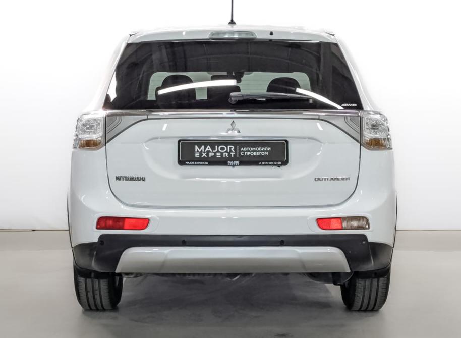 Mitsubishi Outlander III Рестайлинг Санкт-Петербург  - изображение 6