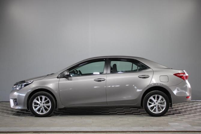 Toyota Corolla XI (E160 E170 E180) с пробегом 2014 года, цена 1 550 000 рублей, 81000 км, седан, Автокод Объявления