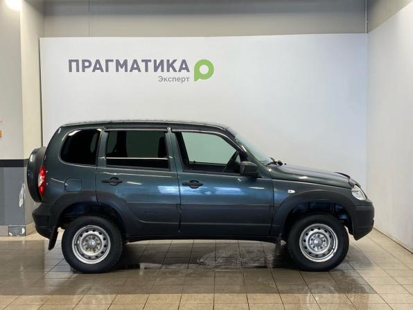 Chevrolet Niva I Рестайлинг с пробегом 2017 года, цена 599 000 рублей, 140000 км, внедорожник, Автокод Объявления