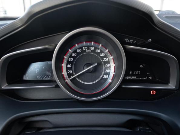 Mazda 3 III (BM) с пробегом 2014 года, цена 1 299 000 рублей, 189690 км, седан, Автокод Объявления
