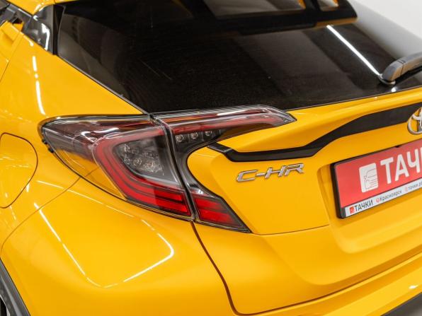 Toyota C-HR I с пробегом 2017 года, цена 2 330 000 рублей, 124879 км, внедорожник, Автокод Объявления