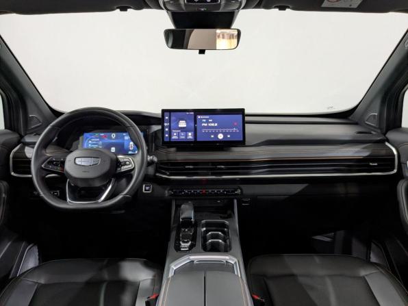 Geely Okavango I Рестайлинг с пробегом 2024 года, цена 2 800 000 рублей, 32143 км, внедорожник, Автокод Объявления