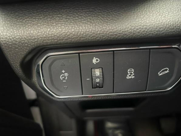 Haval Jolion I с пробегом 2023 года, цена 1 652 400 рублей, 60997 км, внедорожник, Автокод Объявления