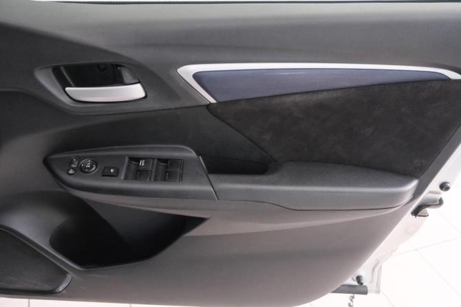 Honda Shuttle II с пробегом 2016 года, цена 1 149 000 рублей, 166500 км, универсал, Автокод Объявления