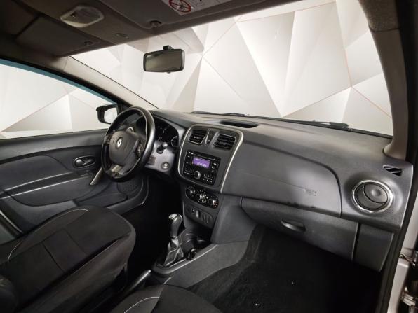 Renault Sandero II с пробегом 2017 года, цена 871 000 рублей, 174288 км, хэтчбек, Автокод Объявления