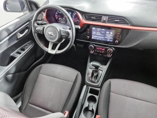 Kia Rio IV Рестайлинг с пробегом 2021 года, цена 1 588 000 рублей, 144877 км, хэтчбек, Автокод Объявления