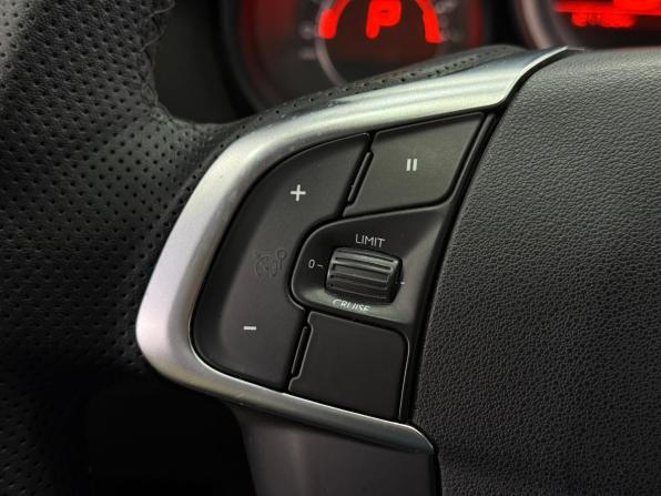 Citroen C4 II с пробегом 2012 года, цена 850 000 рублей, 121736 км, хэтчбек, Автокод Объявления
