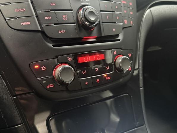 Opel Insignia I с пробегом 2012 года, цена 980 000 рублей, 179755 км, седан, Автокод Объявления