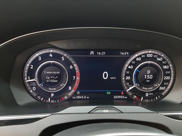 Volkswagen Passat B8 с пробегом 2017 года, цена 2 470 000 рублей, 203954 км, универсал, Автокод Объявления