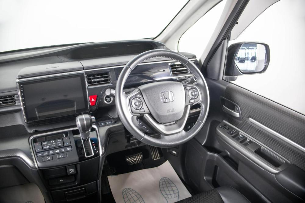Honda Stepwgn V Рестайлинг Пермь  - изображение 15