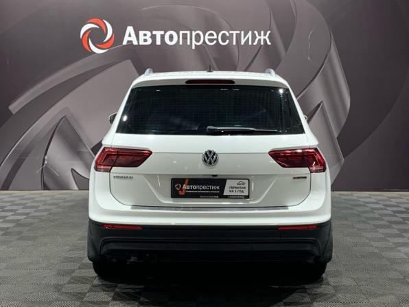Volkswagen Tiguan II с пробегом 2020 года, цена 2 450 000 рублей, 117000 км, внедорожник, Автокод Объявления