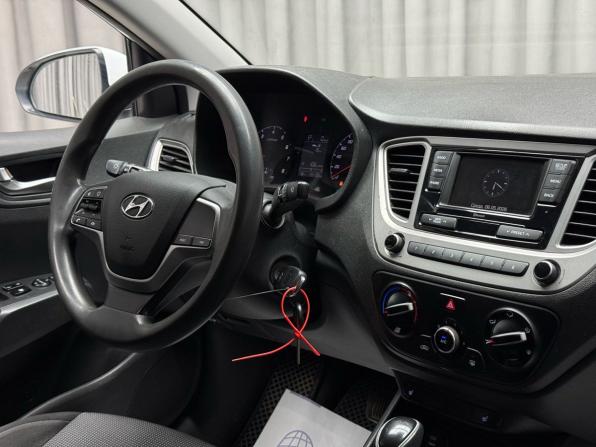 Hyundai Solaris II Рестайлинг с пробегом 2020 года, цена 1 199 000 рублей, 135100 км, седан, Автокод Объявления
