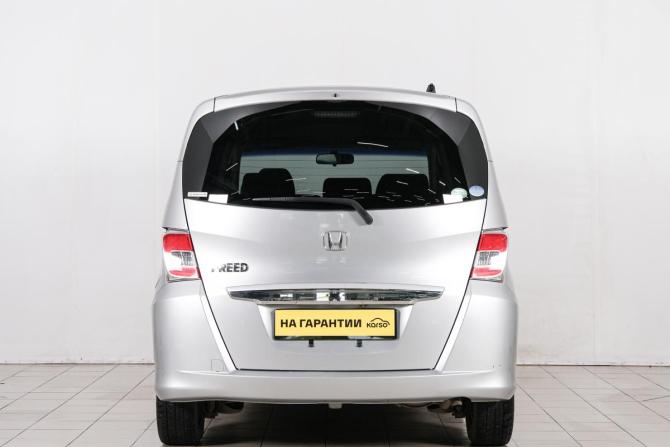 Honda Freed I Рестайлинг 2 с пробегом 2014 года, цена 1 099 000 рублей, 148000 км, компактвэн, Автокод Объявления