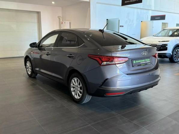 Hyundai Solaris II Рестайлинг с пробегом 2021 года, цена 1 690 000 рублей, 35688 км, седан, Автокод Объявления