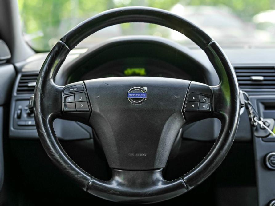 Volvo S40 II Рестайлинг Санкт-Петербург  - изображение 6