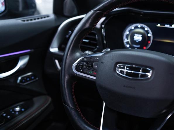 Geely Tugella I Рестайлинг с пробегом 2023 года, цена 3 149 700 рублей, 23496 км, внедорожник, Автокод Объявления