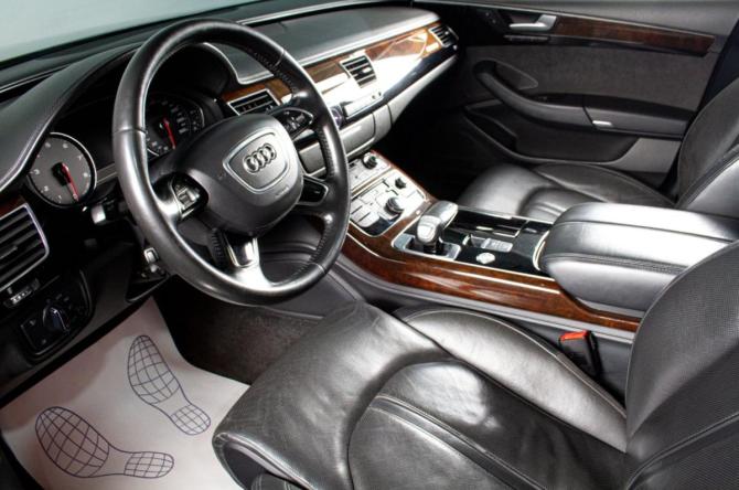 Audi A8 III (D4) Рестайлинг с пробегом 2015 года, цена 2 629 000 рублей, 277000 км, седан, Автокод Объявления