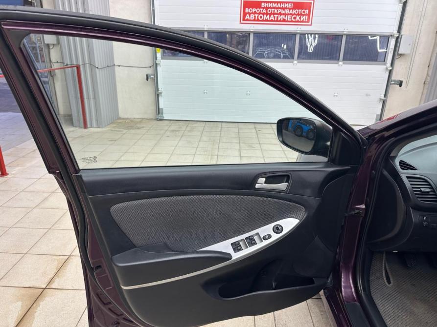 Hyundai Solaris I Альметьевск  - изображение 9
