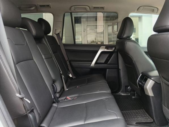 Toyota Land Cruiser Prado 150 Series Рестайлинг 3 с пробегом 2021 года, цена 6 099 000 рублей, 130995 км, внедорожник, Автокод Объявления