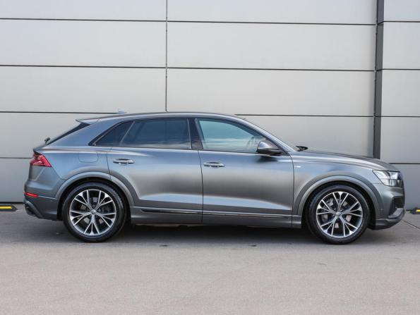 Audi Q8 I (4M) с пробегом 2019 года, цена 5 398 000 рублей, 114748 км, внедорожник, Автокод Объявления