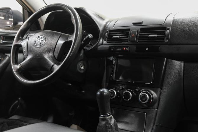 Toyota Avensis II с пробегом 2005 года, цена 559 000 рублей, 288000 км, седан, Автокод Объявления