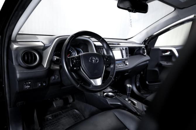 Toyota RAV4 IV (XA40) с пробегом 2014 года, цена 2 530 000 рублей, 91221 км, внедорожник, Автокод Объявления