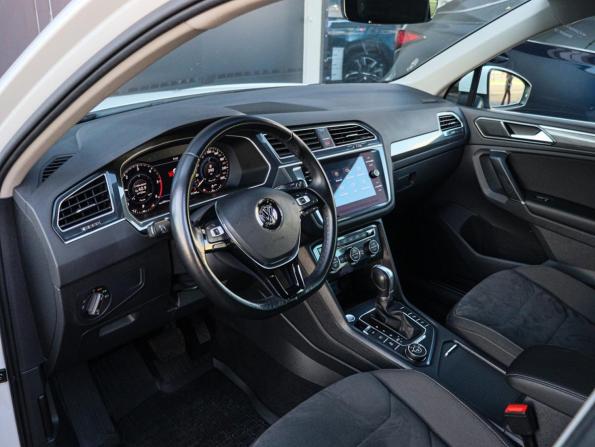 Volkswagen Tiguan II с пробегом 2017 года, цена 2 995 000 рублей, 71000 км, внедорожник, Автокод Объявления
