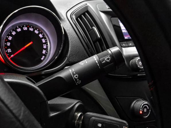 Opel Insignia I Рестайлинг с пробегом 2014 года, цена 1 049 000 рублей, 192894 км, седан, Автокод Объявления