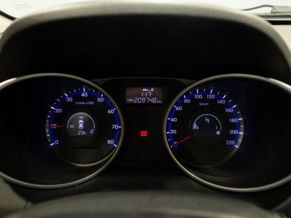 Hyundai ix35 I с пробегом 2012 года, цена 1 140 000 рублей, 209748 км, внедорожник, Автокод Объявления