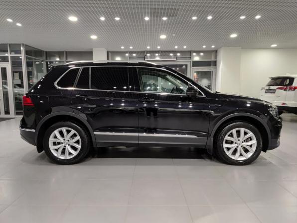 Volkswagen Tiguan II с пробегом 2017 года, цена 2 520 000 рублей, 107647 км, внедорожник, Автокод Объявления
