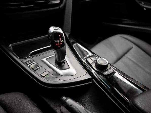 BMW 3 серии VI (F3x) Рестайлинг с пробегом 2017 года, цена 1 820 000 рублей, 170368 км, седан, Автокод Объявления