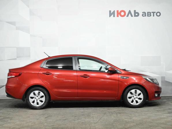 Kia Rio III Рестайлинг с пробегом 2016 года, цена 1 230 000 рублей, 77472 км, седан, Автокод Объявления