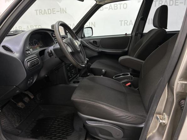 Chevrolet Niva I Рестайлинг с пробегом 2020 года, цена 850 000 рублей, 80000 км, внедорожник, Автокод Объявления