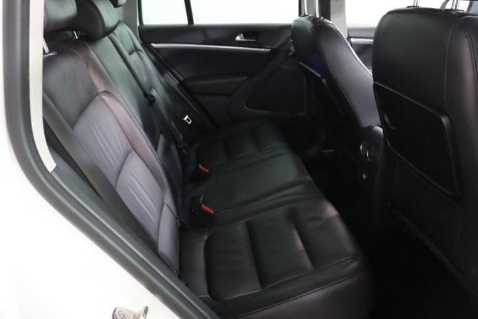 Volkswagen Tiguan I Рестайлинг с пробегом 2011 года, цена 1 149 000 рублей, 182000 км, внедорожник, Автокод Объявления