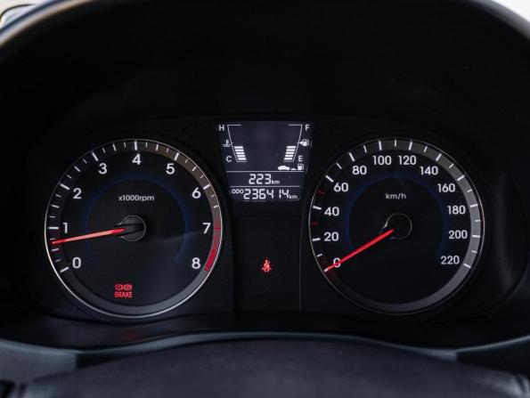 Hyundai Solaris I с пробегом 2012 года, цена 705 000 рублей, 236414 км, хэтчбек, Автокод Объявления