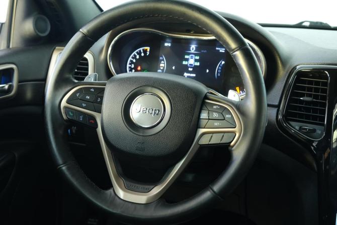 Jeep Grand Cherokee IV (WK2) Рестайлинг с пробегом 2013 года, цена 2 599 000 рублей, 255000 км, внедорожник, Автокод Объявления