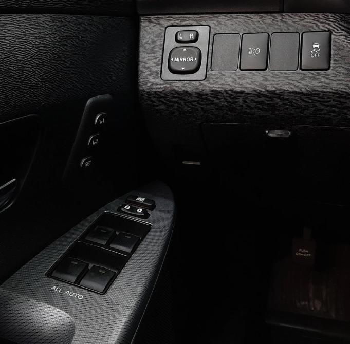 Toyota Venza I Рестайлинг Москва  - изображение 16